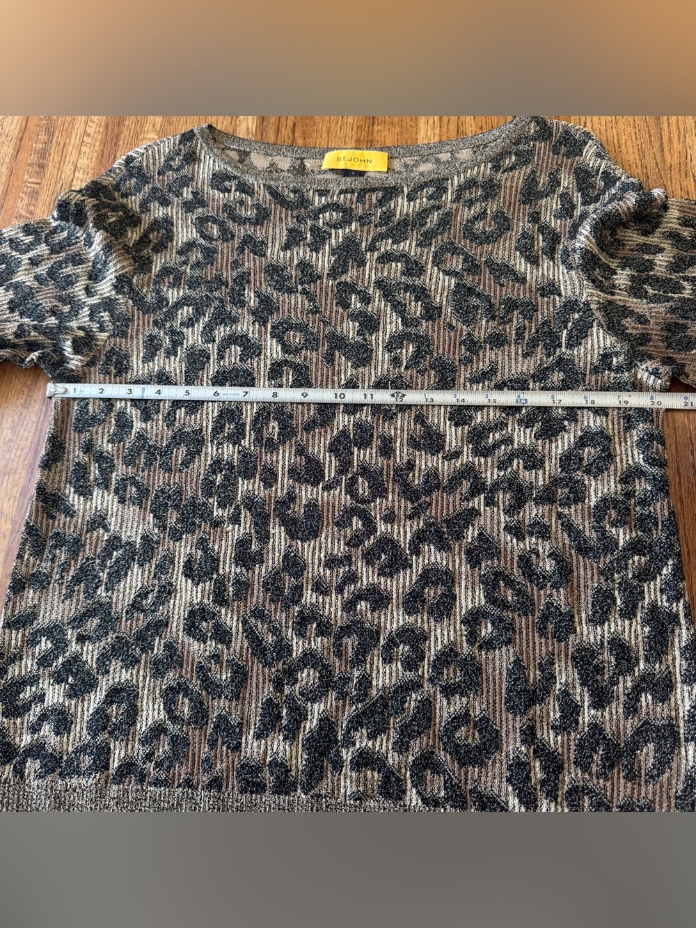 St. John Metallic Leopard Print Wool Blend Knit Top - Size M - Picture 8 of 10